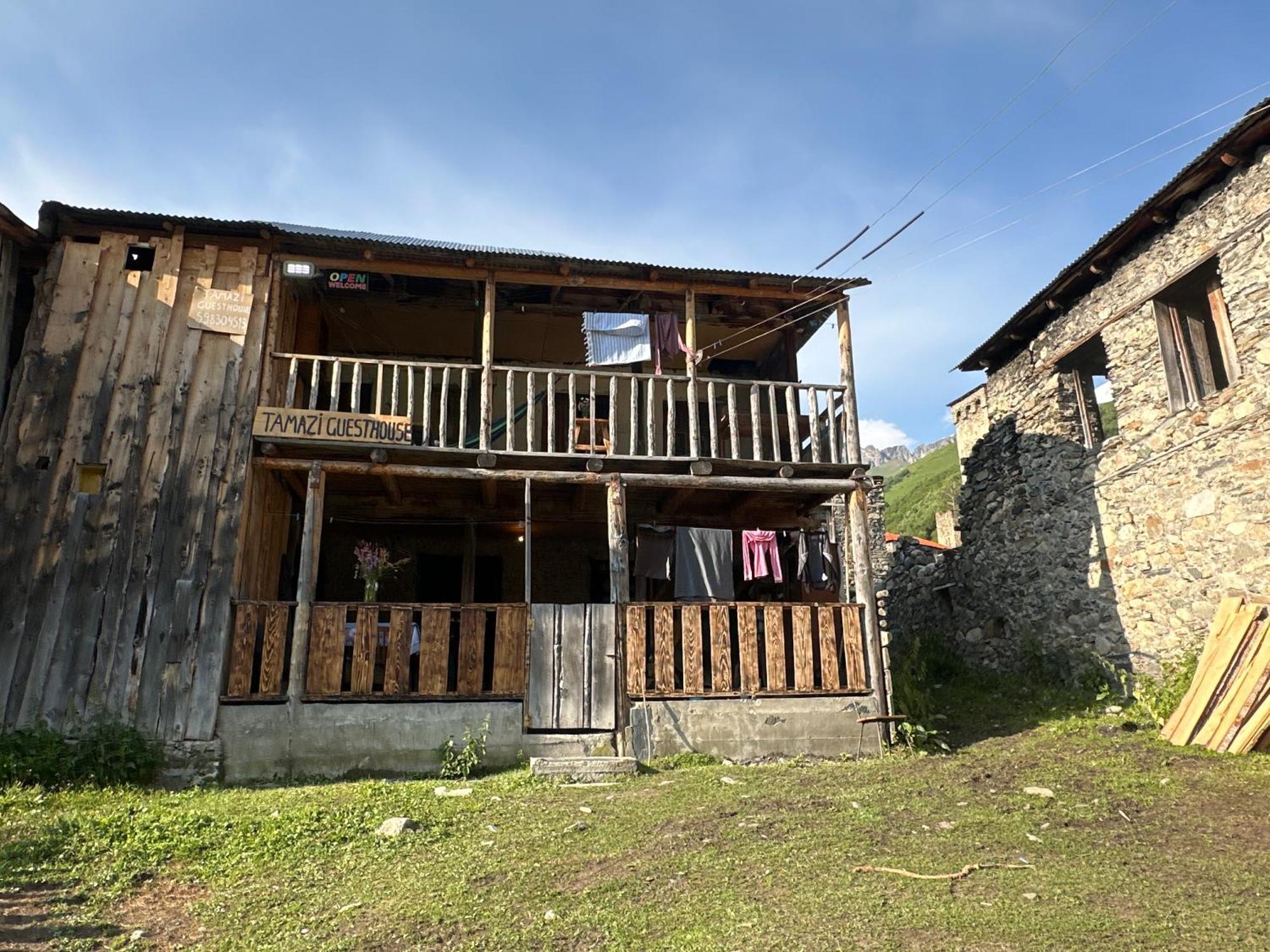 Tamazi Guest House Adishi Esterno foto